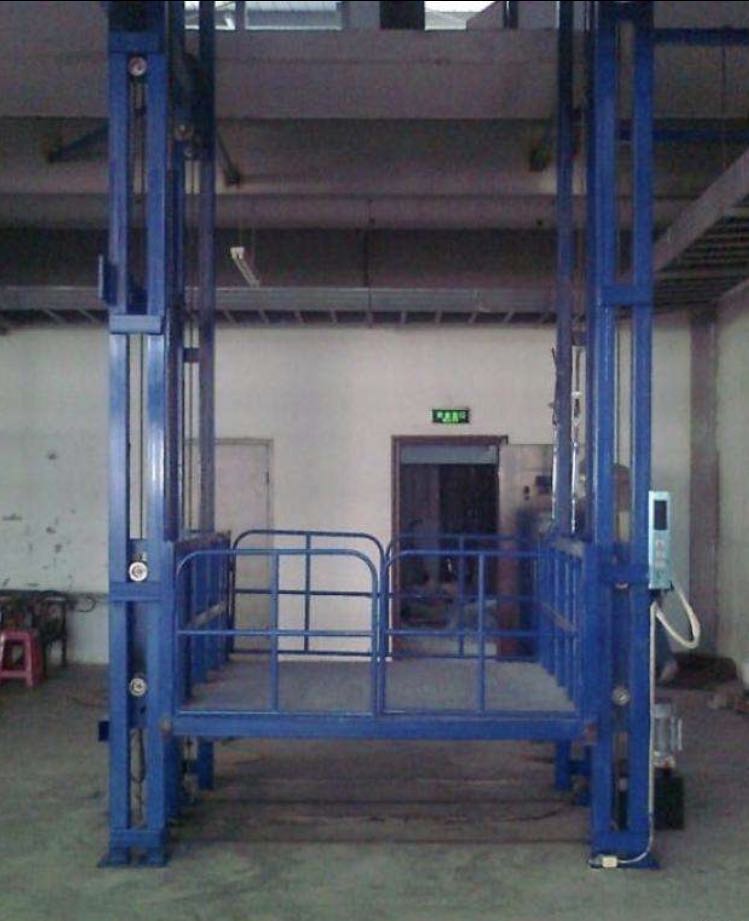 液壓升降貨梯四個(gè)優(yōu)勢